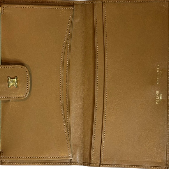 Celine Monogram Brown and Tan Wallet kiss lock opener. - Picture 12 of 16